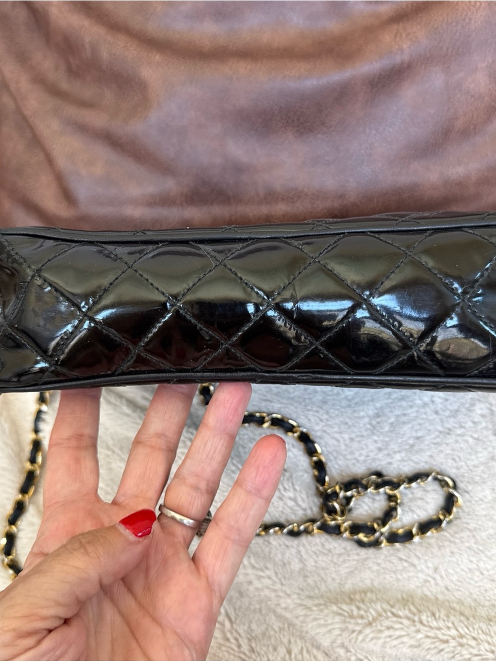 Vintage Walter Katten Classic Shiny Black Bag with Gold Chain Tassel - Picture 5 of 16